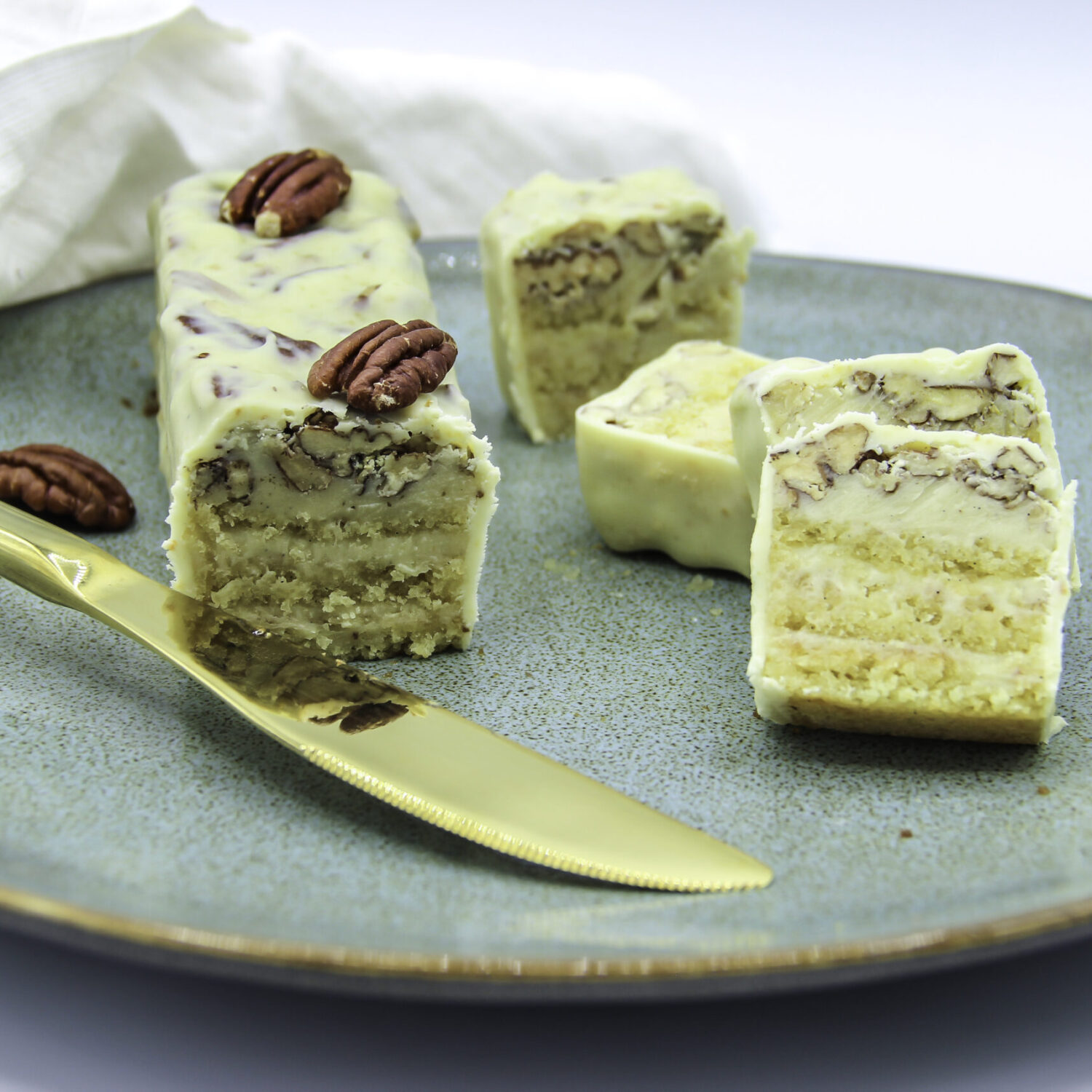 Cake très gourmand à la vanille et noix de pécan